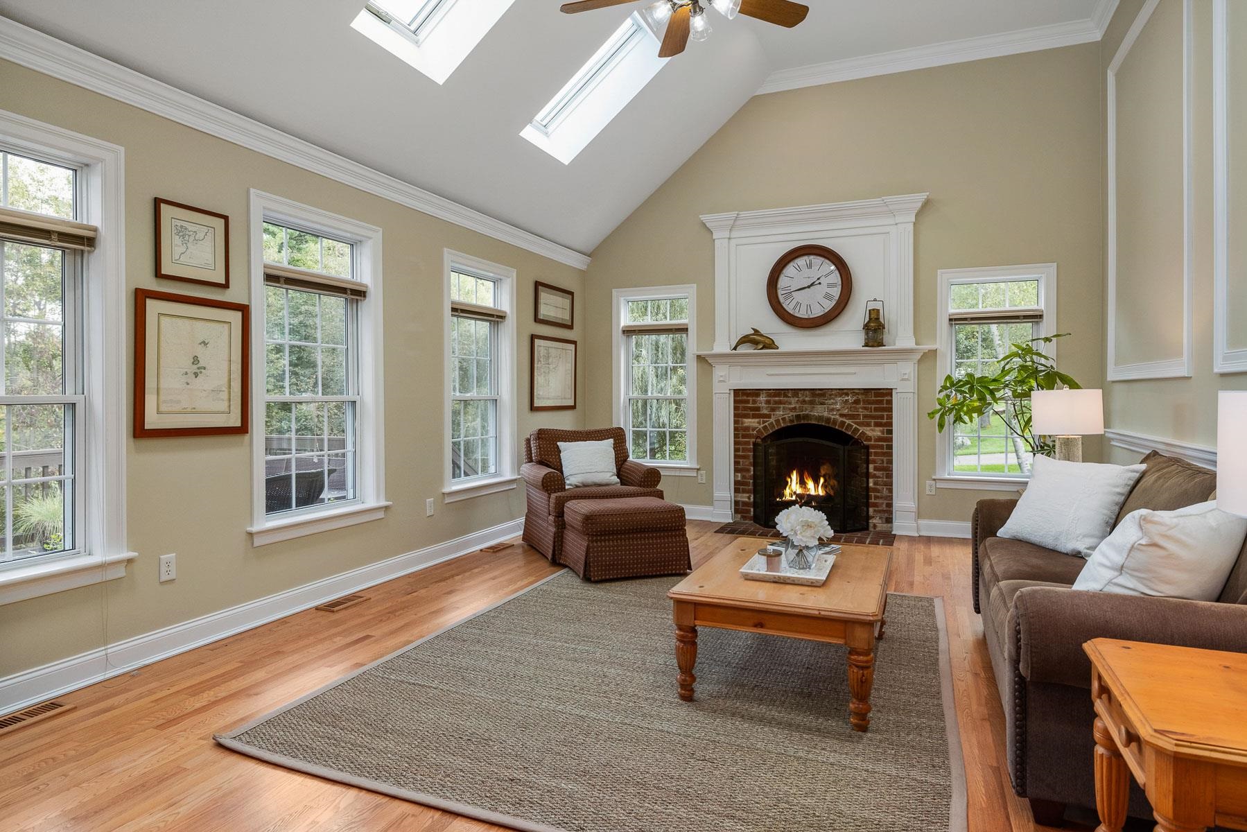 5 Seavey Pasture Road Stratham, NH 03885 - Photo 10 of 40