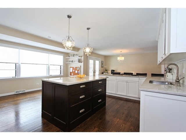 133 Ridge Road Highland Park, IL 60035 - Photo 6 of 15