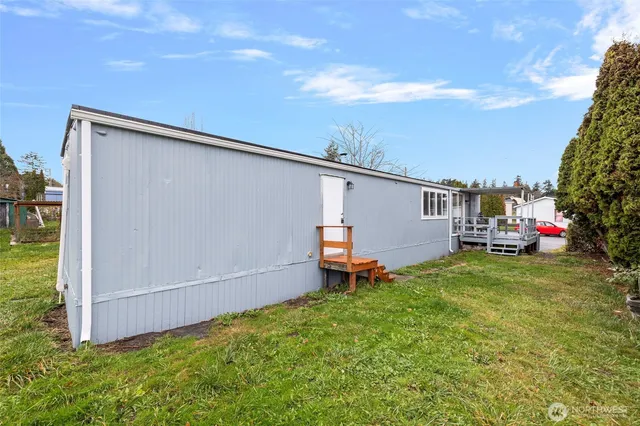 $52,000 | 1320 North Oak Harbor Street, Unit 107, Oak Harbor, WA 98277