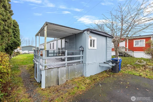 $52,000 | 1320 North Oak Harbor Street, Unit 107, Oak Harbor, WA 98277