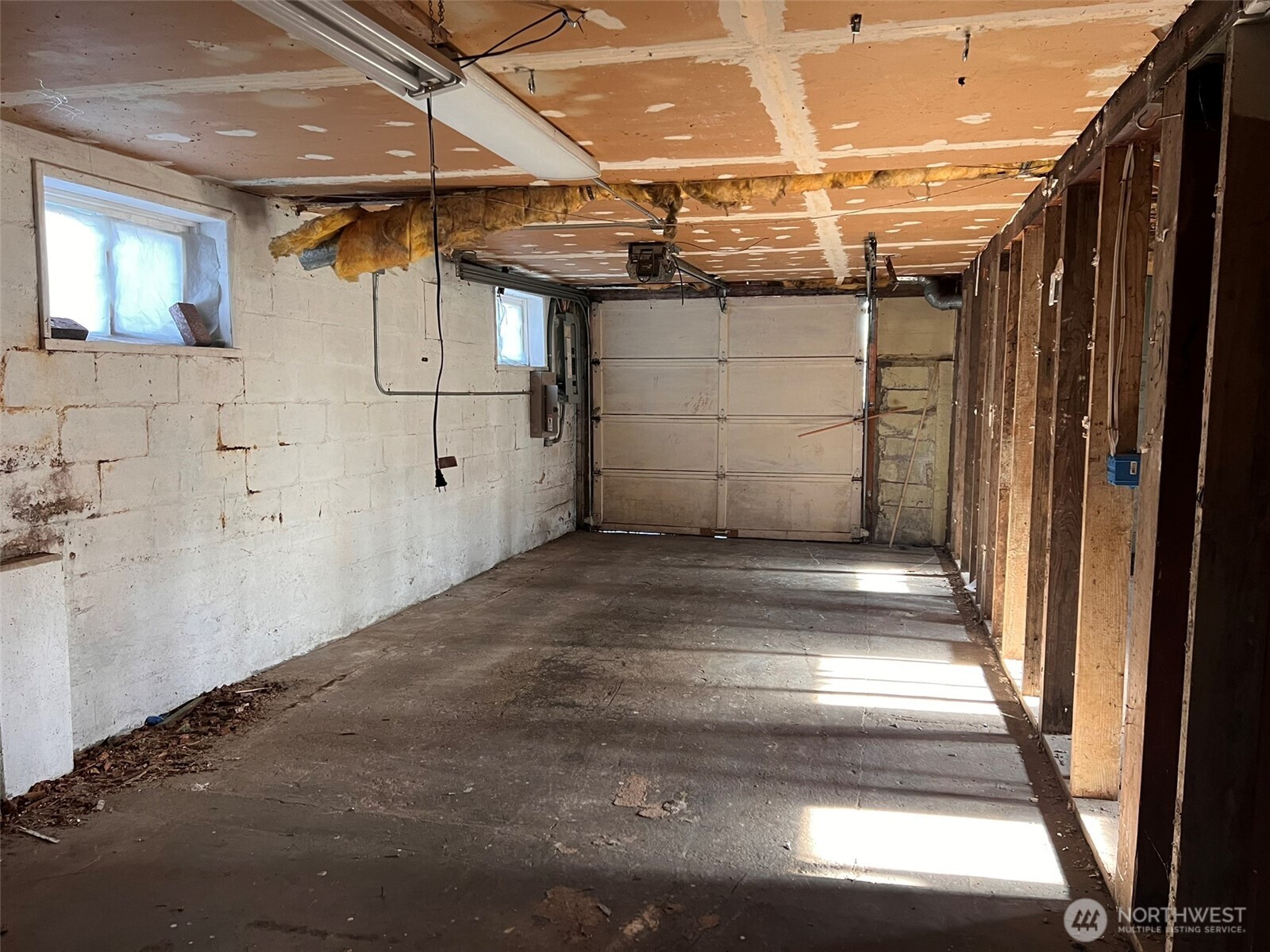 10049 8th Avenue Southwest Seattle, WA 98146 - Photo 19 of 20