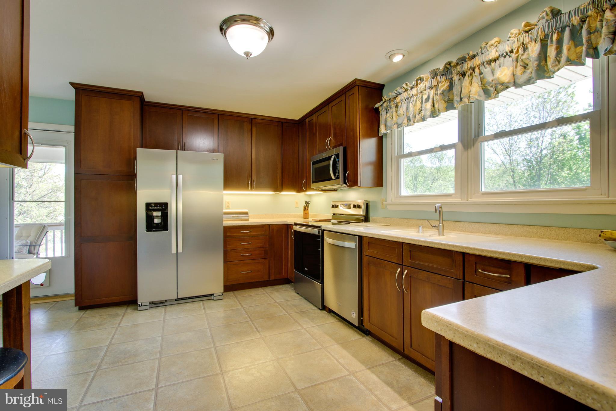 8016 Roland Court Elkridge, MD 21075 - Photo 13 of 42 Gallery Image 13