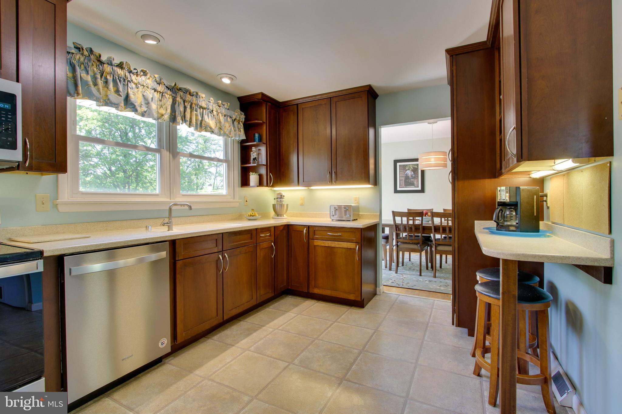 8016 Roland Court Elkridge, MD 21075 - Photo 10 of 42 Gallery Image 10