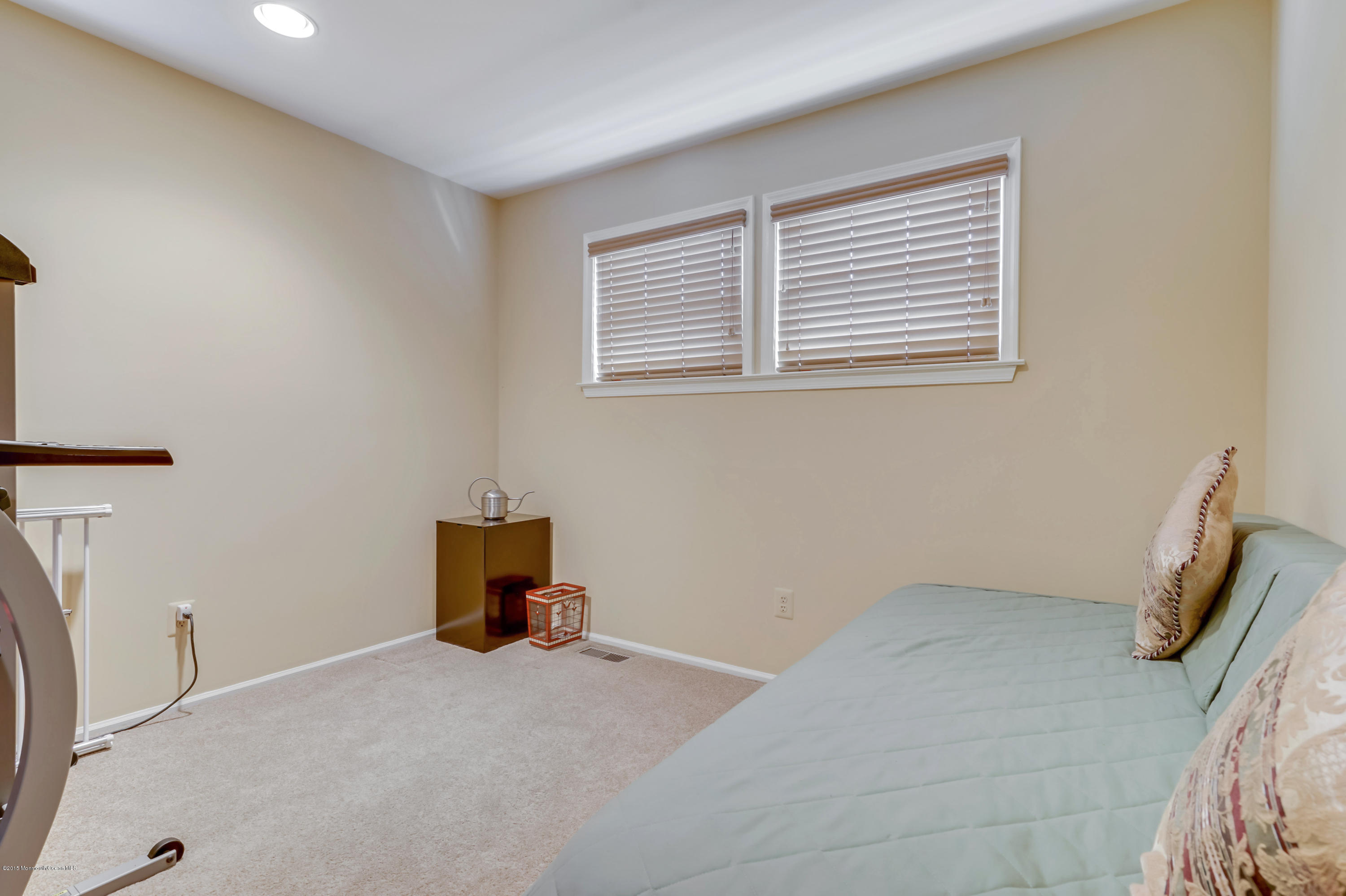 6 Hawk Court Howell, NJ 07731 - Photo 16 of 22 6 Hawk Ct Howell NJ 07731 USA-print-028-
