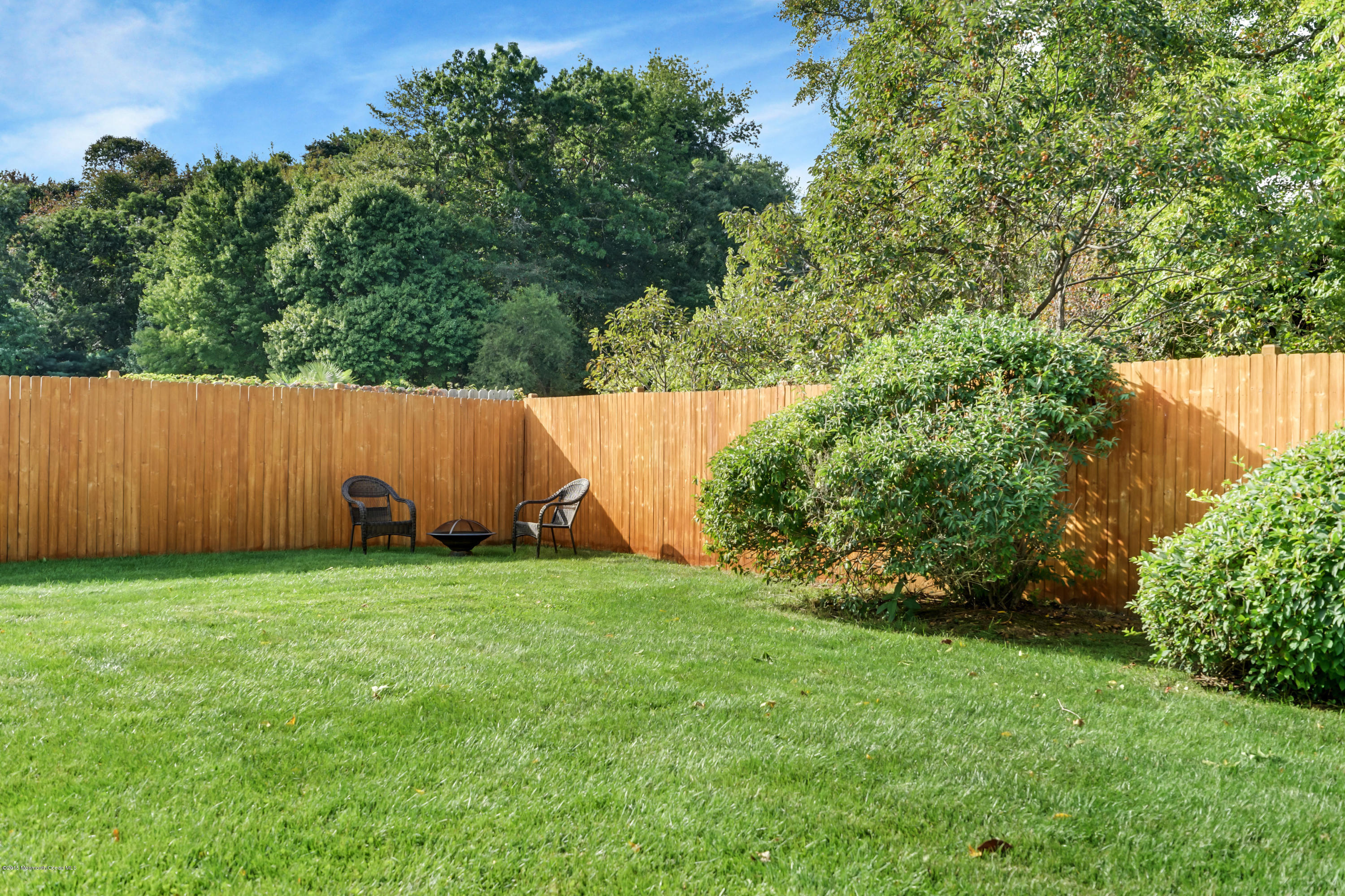 6 Hawk Court Howell, NJ 07731 - Photo 21 of 22 6 Hawk Ct Howell NJ 07731 USA-print-037-