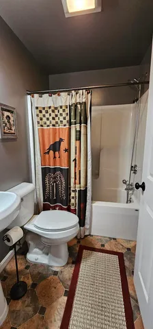 $479,900 | 430 East Side Trail, Oakland, ME 04963