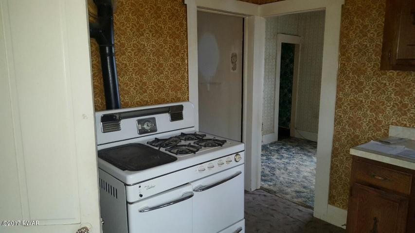 205 3rd Street Milford, PA 18337 - Photo 3 of 9