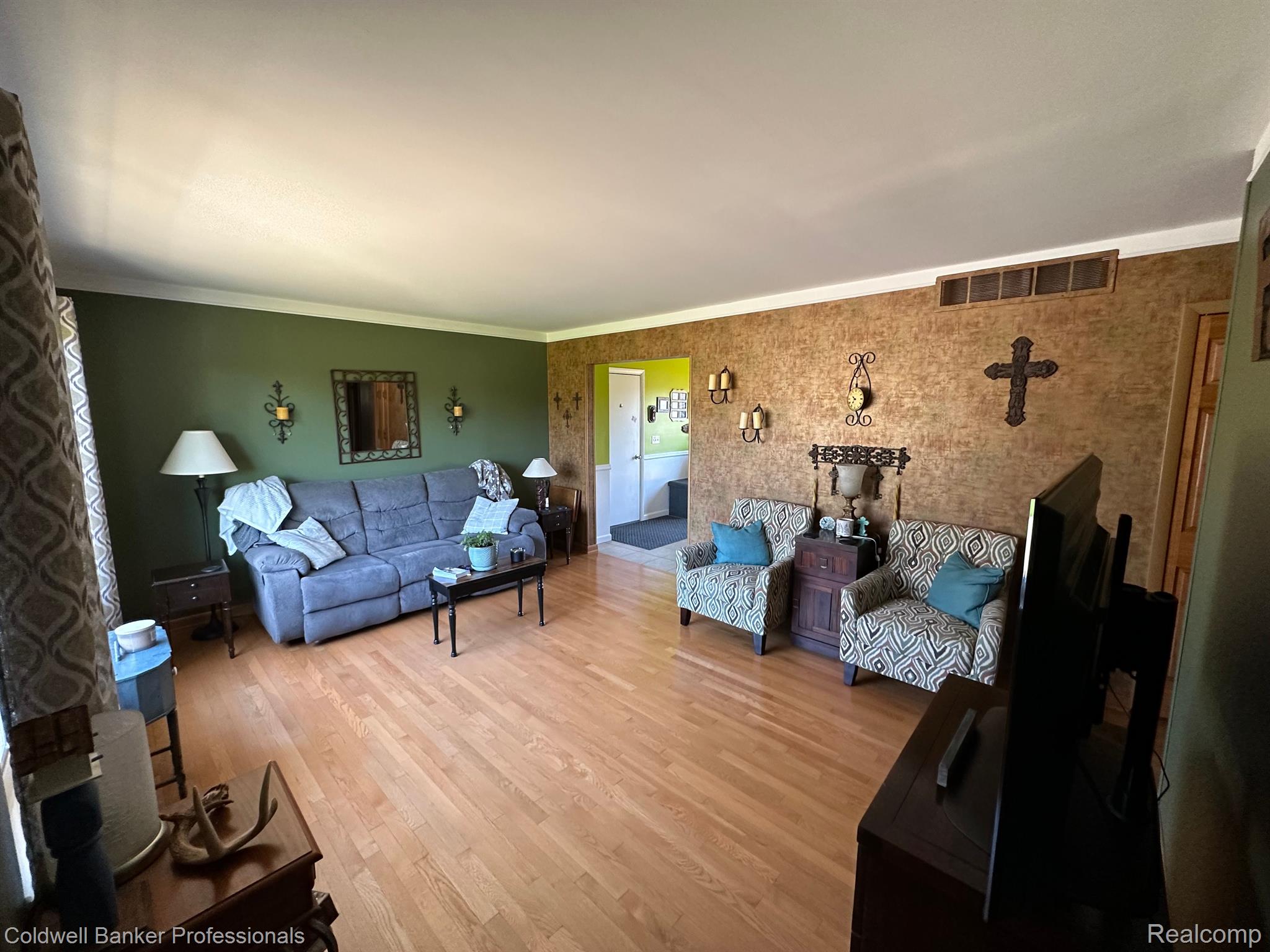 3198 Ludwig Road Oxford, MI 48371 - Photo 6 of 47 Gallery Image 6