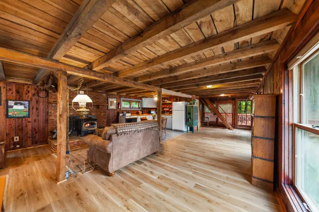 a view of a entryway door of the house