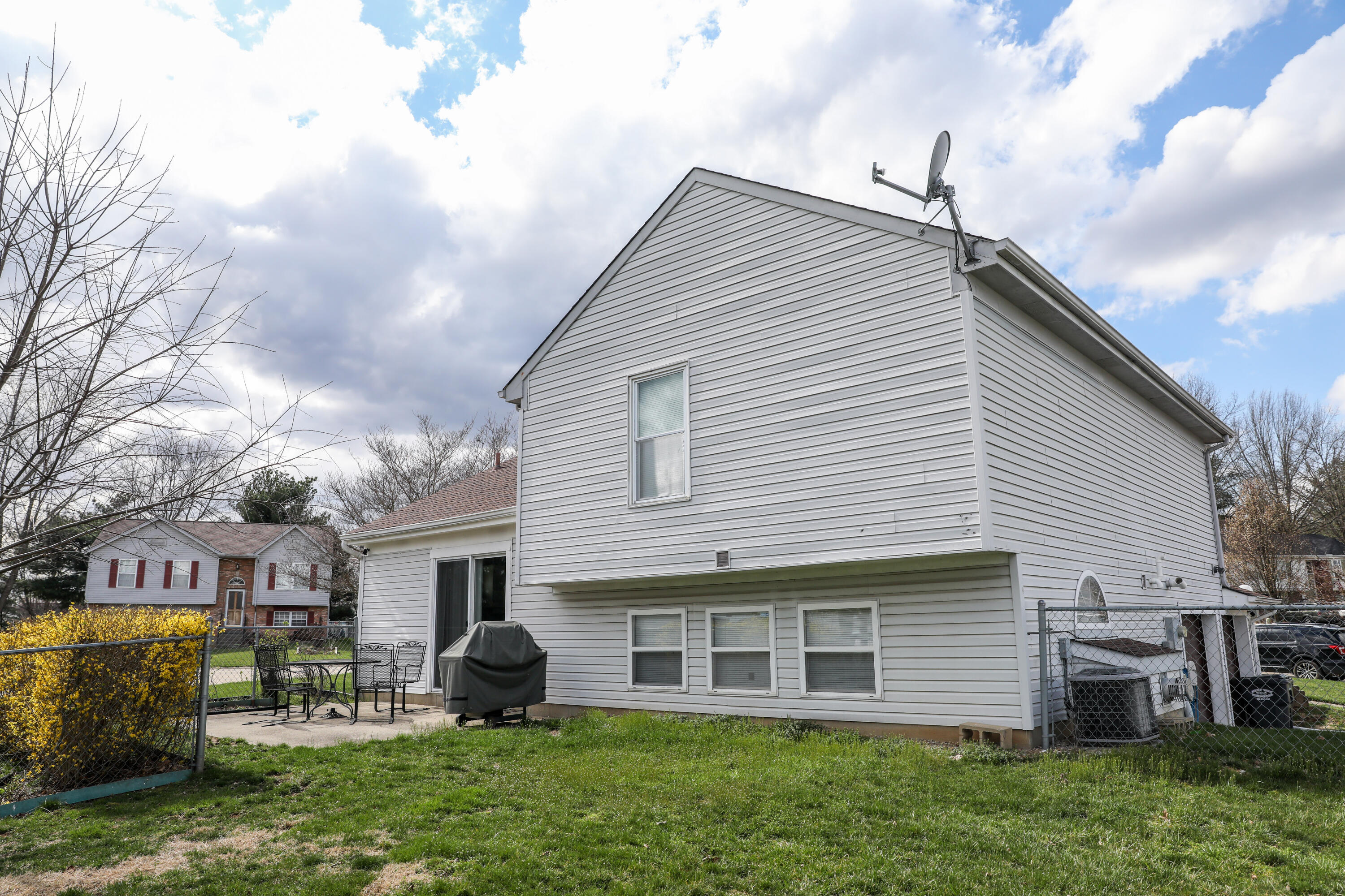 2985 Timber Ridge Way Burlington, KY 41005 - Photo 4 of 19 Gallery Image 4