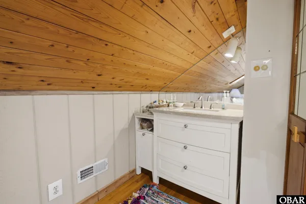 $1,350,000 | 119 Sir Walter Raleigh Drive, Kill Devil Hills, NC 27948