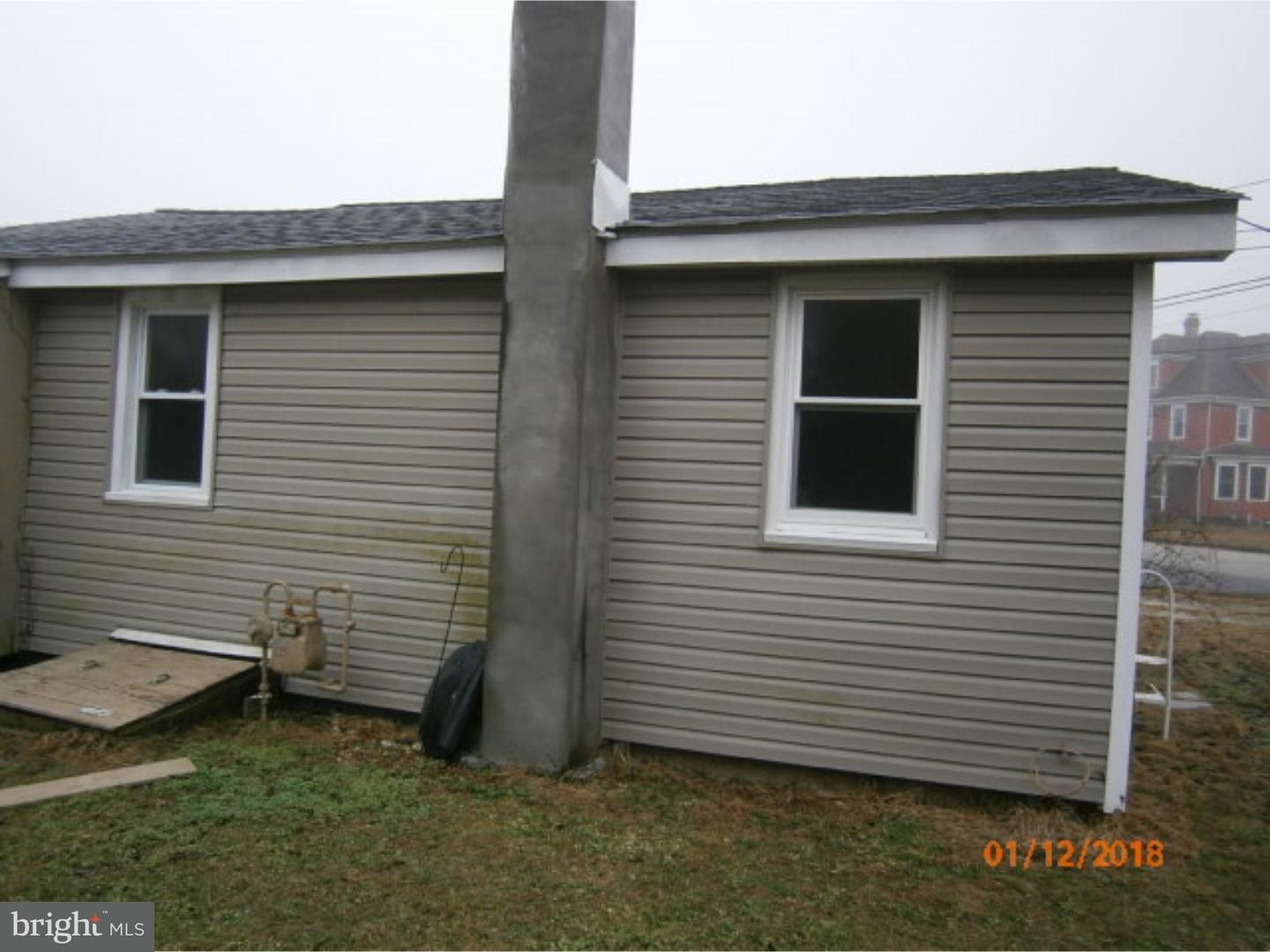 19 Station Road Leesburg, NJ 08327 - Photo 3 of 3