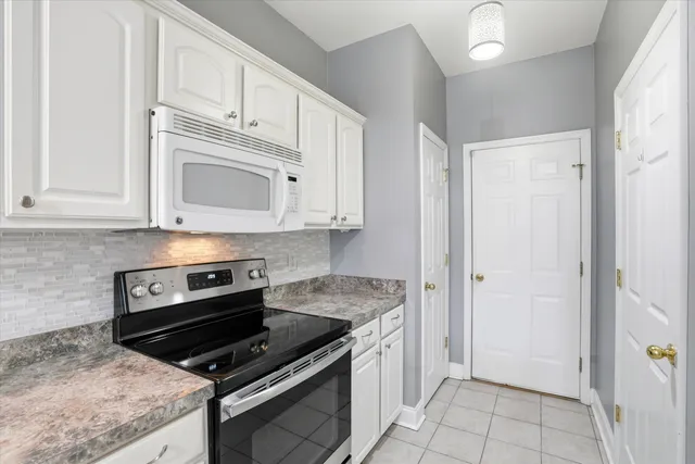 $322,000 | 106 Hialeah Court, Summerville, SC 29486