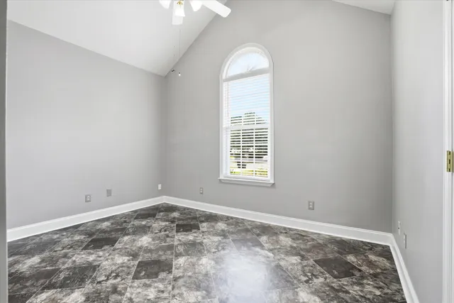 $322,000 | 106 Hialeah Court, Summerville, SC 29486