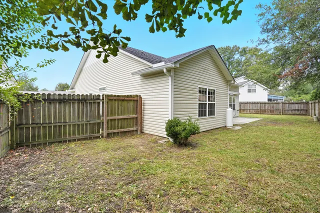 $322,000 | 106 Hialeah Court, Summerville, SC 29486