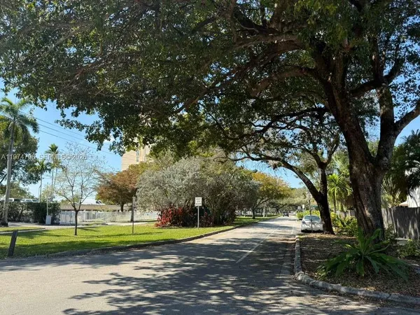 $3,550 | 13503 Northeast 24th Place, Unit 13503, North Miami, FL 33181