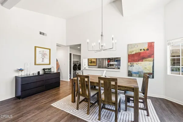 $620,000 | 574 Charles Street, Moorpark, CA 93021