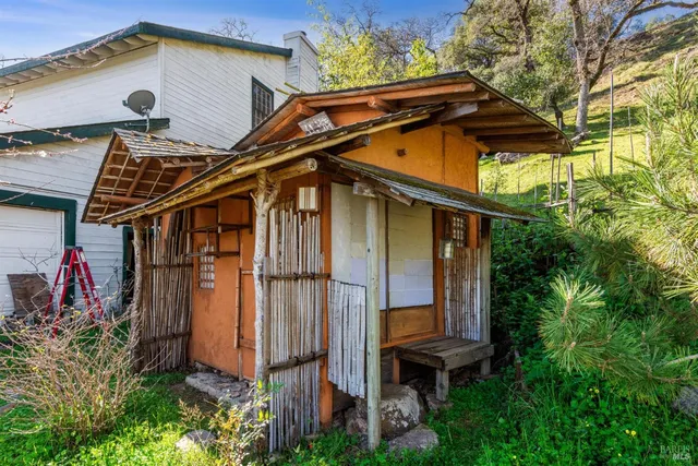 $625,000 | 27 Beechwood Court, Napa, CA 94558