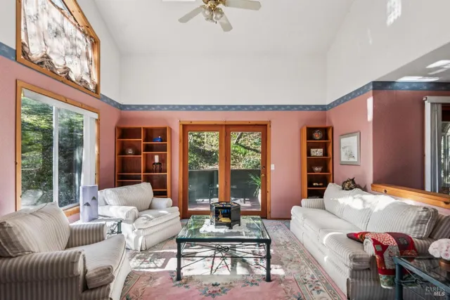 $625,000 | 27 Beechwood Court, Napa, CA 94558