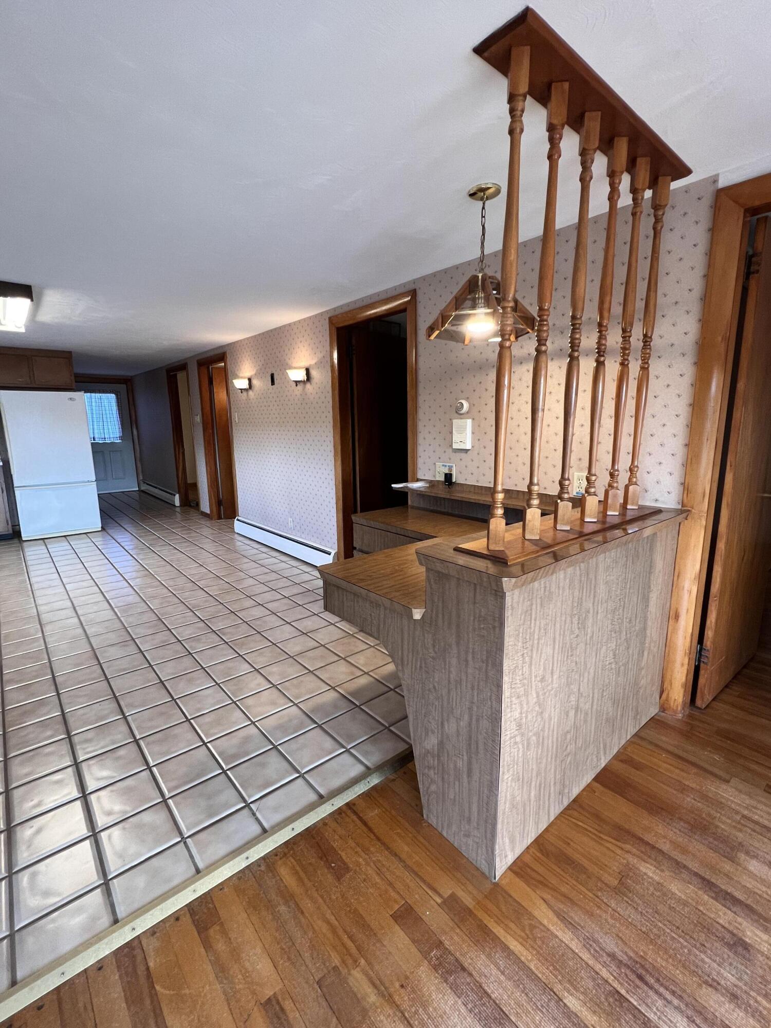 113 Mount Vernon Road Augusta, ME 04330 - Photo 8 of 29 IMG-0568