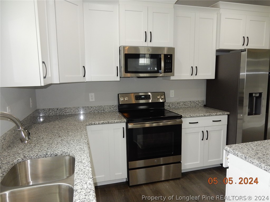 1256 Hayes Road Spring Lake, NC 28390 - Photo 9 of 23 Gallery Image 9