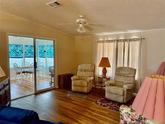$185,000 | 6086 Southern Oaks Drive, Winter Haven, FL 33884