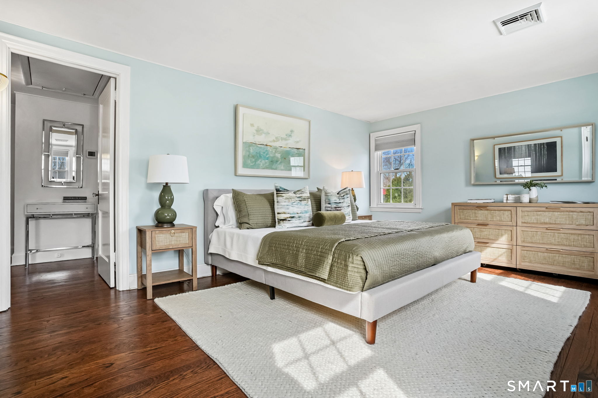 188 Henderson Road Fairfield, CT 06824 - Photo 23 of 38