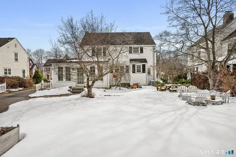 $799,000 | 188 Henderson Road, Fairfield, CT 06824