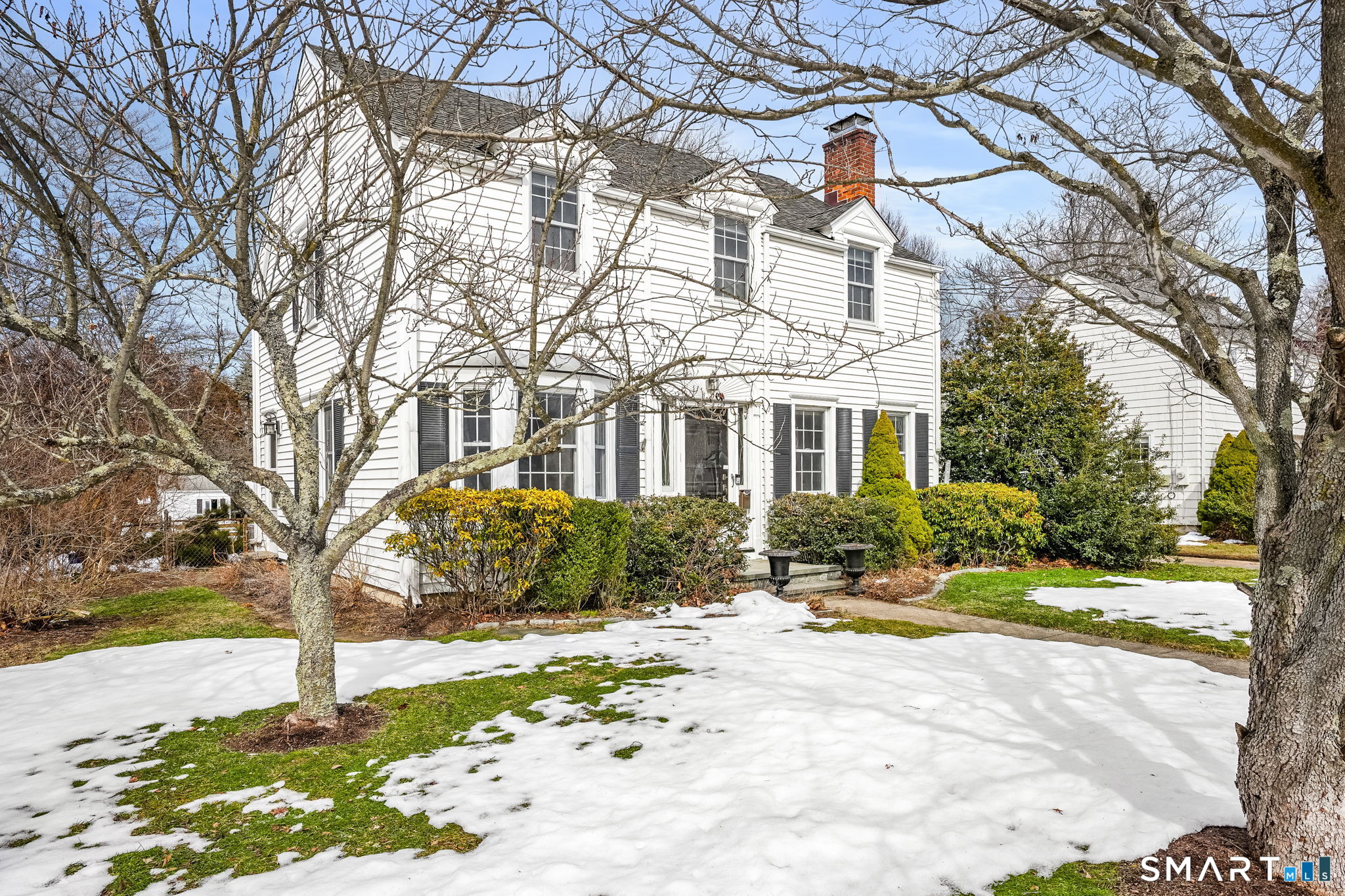 188 Henderson Road Fairfield, CT 06824 - Photo 30 of 38