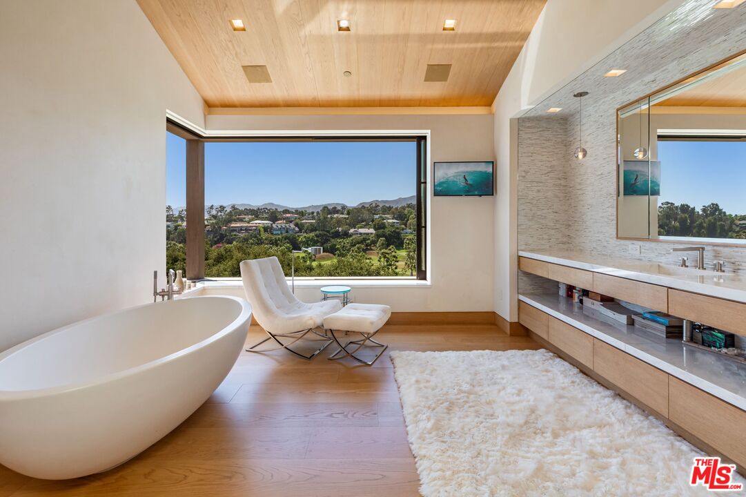859 Woodacres Road Santa Monica, CA 90402 - Photo 25 of 55