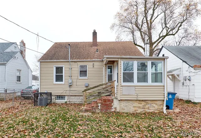 $1,100 | 11921 Larimore Road, St. Louis, MO 63138