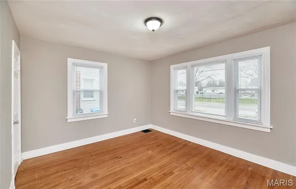 $1,100 | 11921 Larimore Road, St. Louis, MO 63138