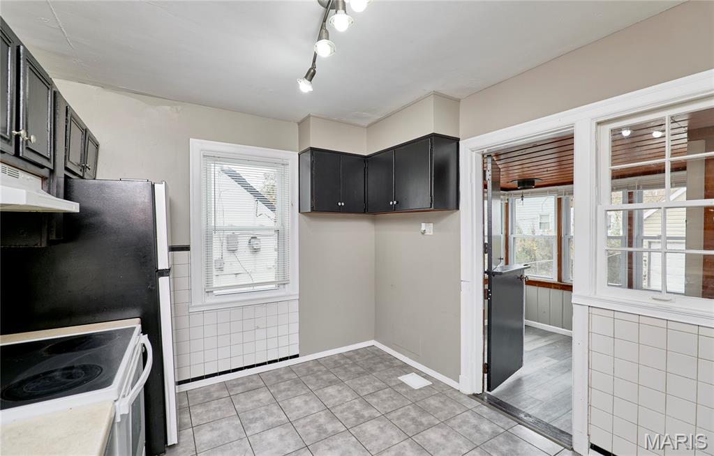 11921 Larimore Road St. Louis, MO 63138 - Photo 9 of 26