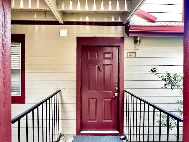 $1,825 | 219 St Andrews Court, Alpharetta, GA 30022