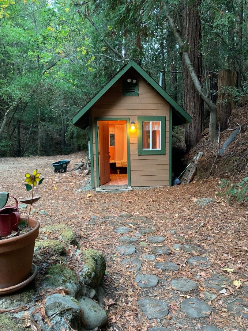 8050 Croy Road Morgan Hill, CA 95037 - Photo 9 of 19 Gallery Image 9
