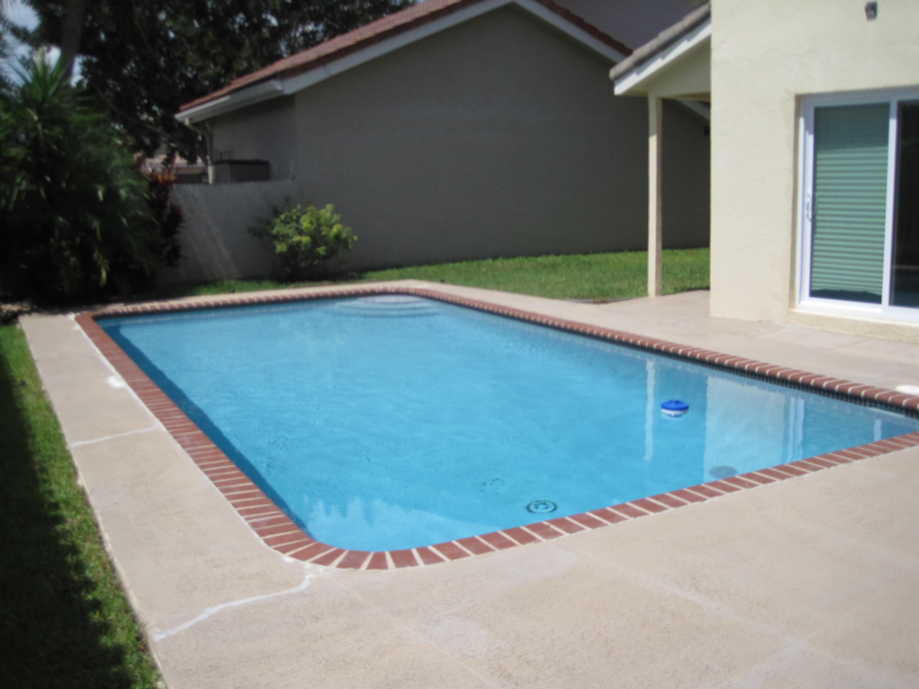 20364 Vera Cruz Lane Boca Raton, FL 33498 - Photo 2 of 14 Pool
