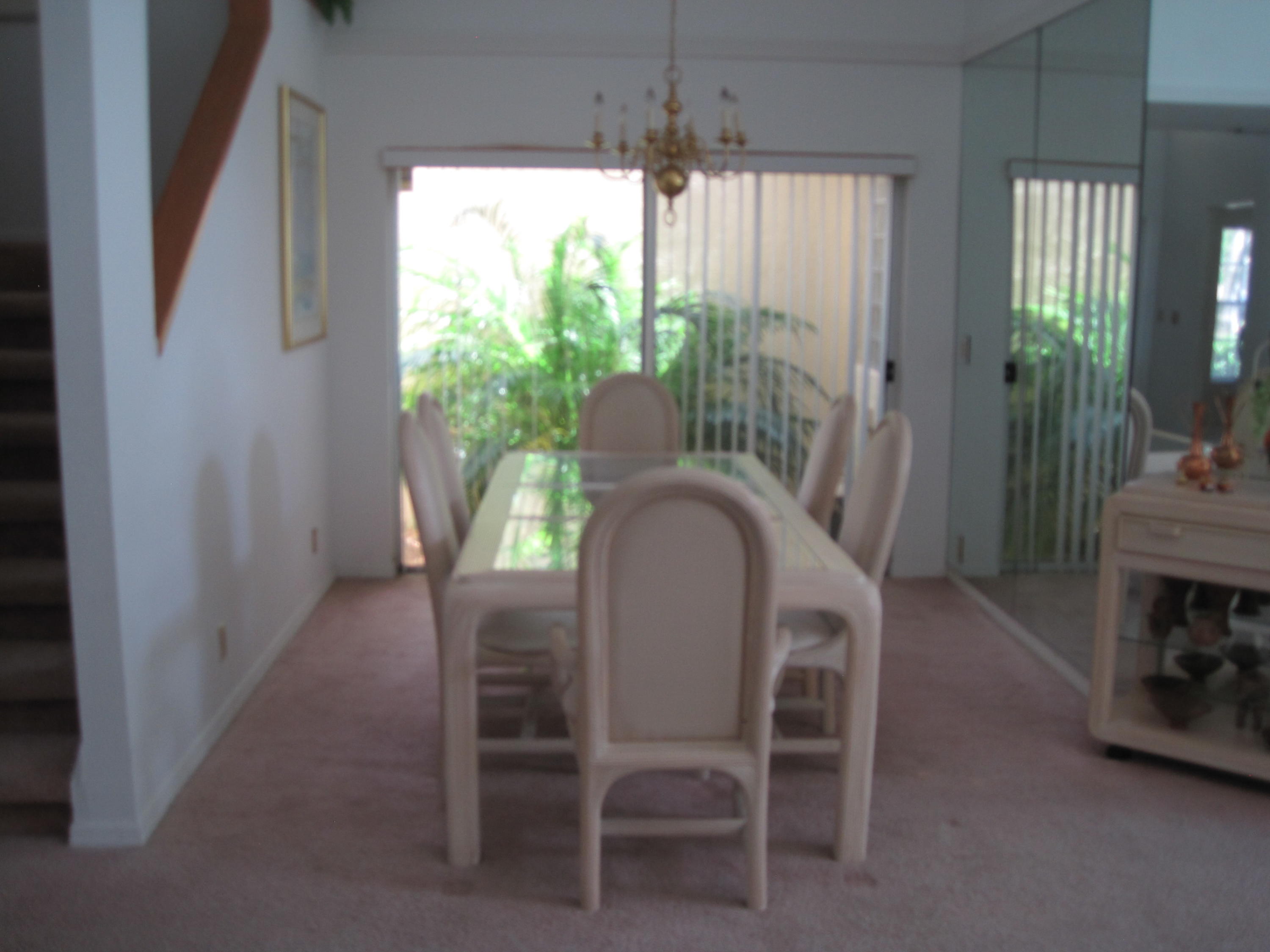 20364 Vera Cruz Lane Boca Raton, FL 33498 - Photo 9 of 14 Dinning room