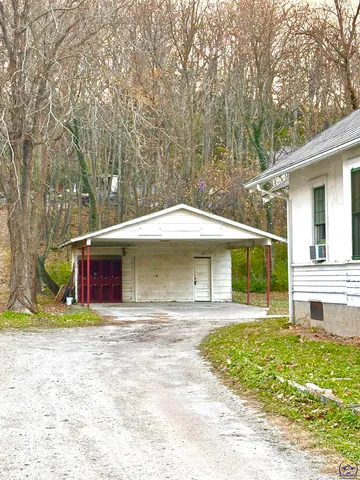 $74,000 | 219 North Mission, Council Grove, KS 66846