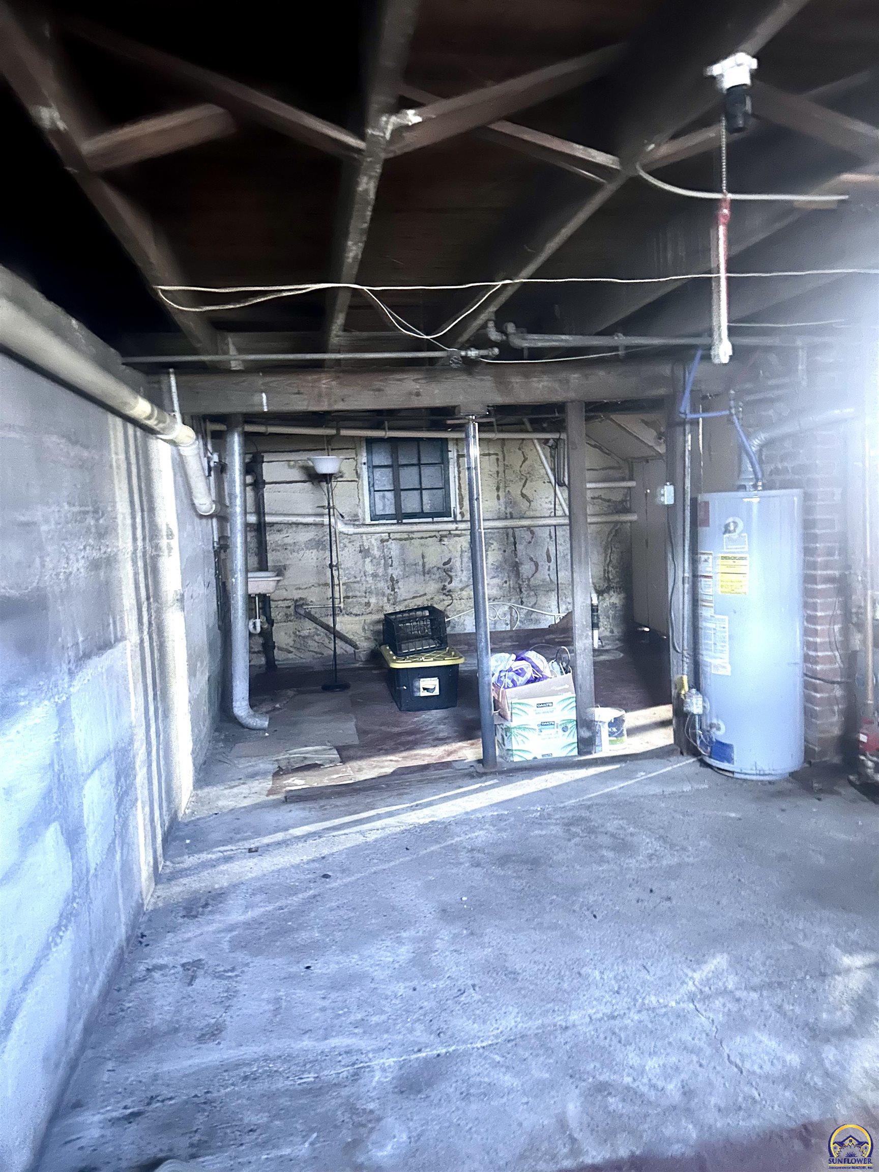 219 North Mission Council Grove, KS 66846 - Photo 36 of 57