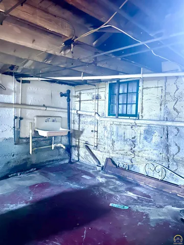 $74,000 | 219 North Mission, Council Grove, KS 66846