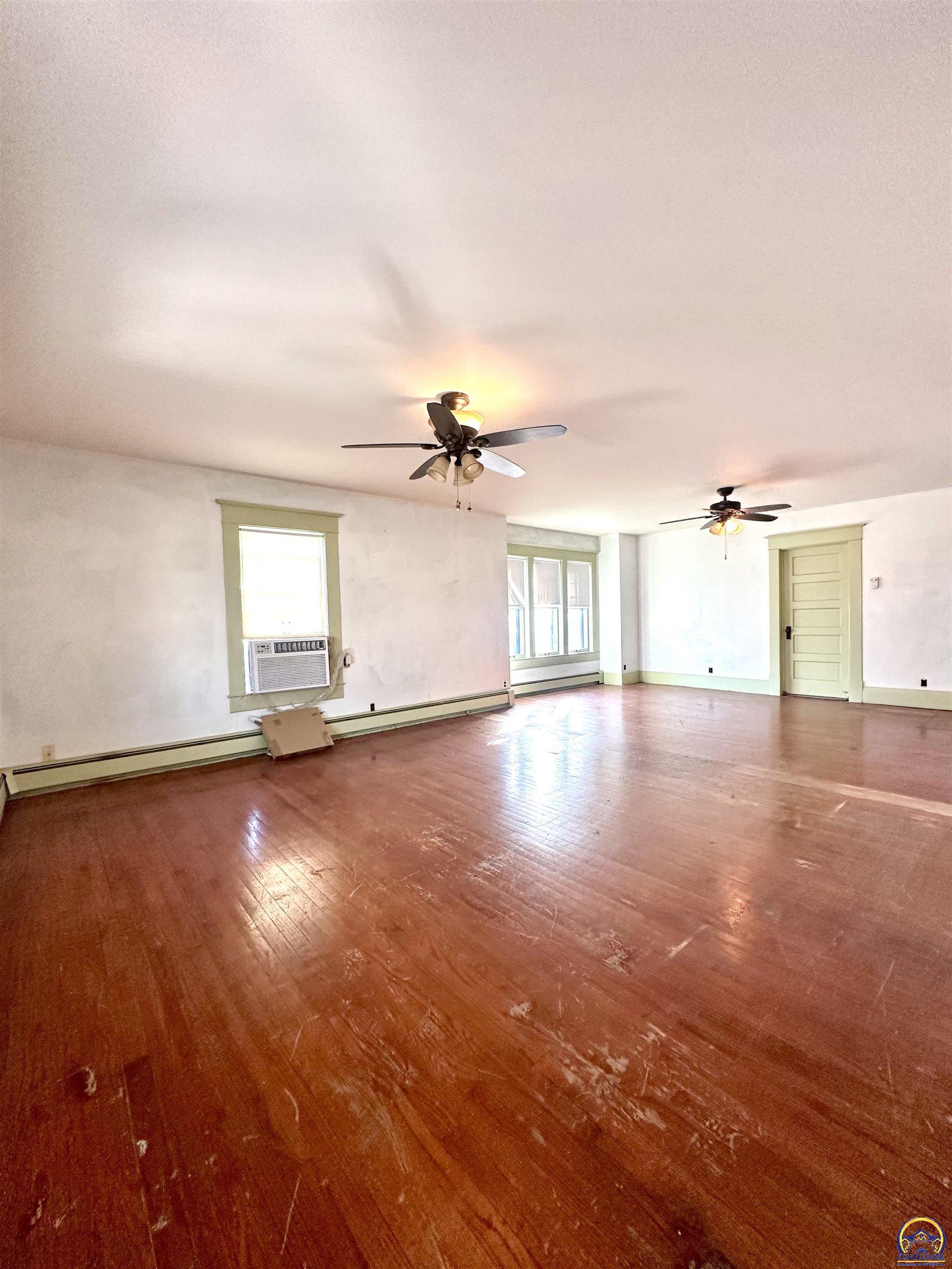 219 North Mission Council Grove, KS 66846 - Photo 4 of 57