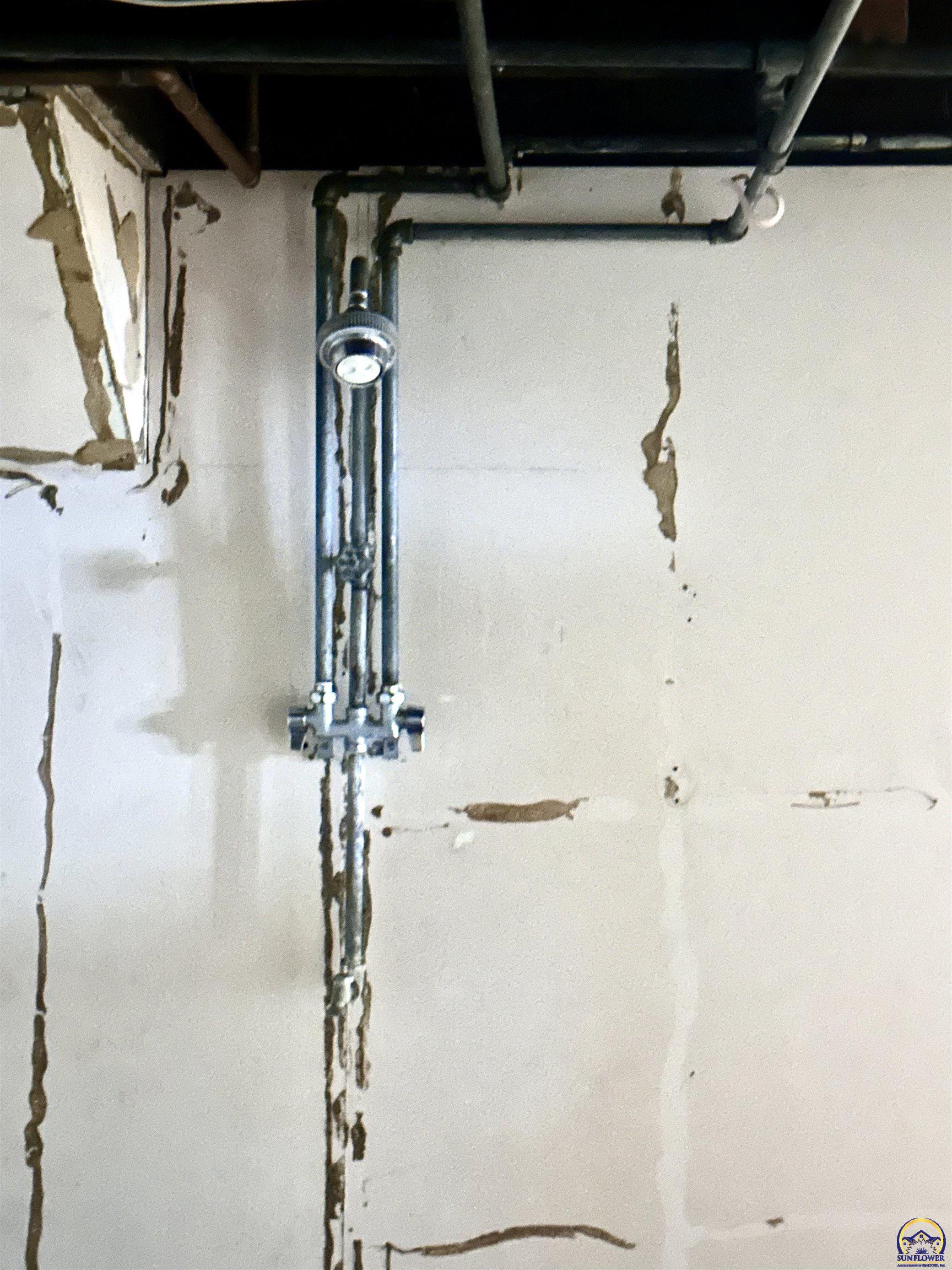 219 North Mission Council Grove, KS 66846 - Photo 41 of 57