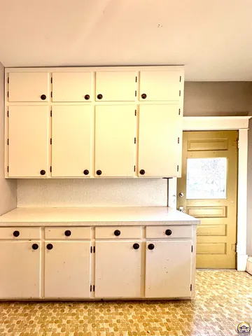 $74,000 | 219 North Mission, Council Grove, KS 66846