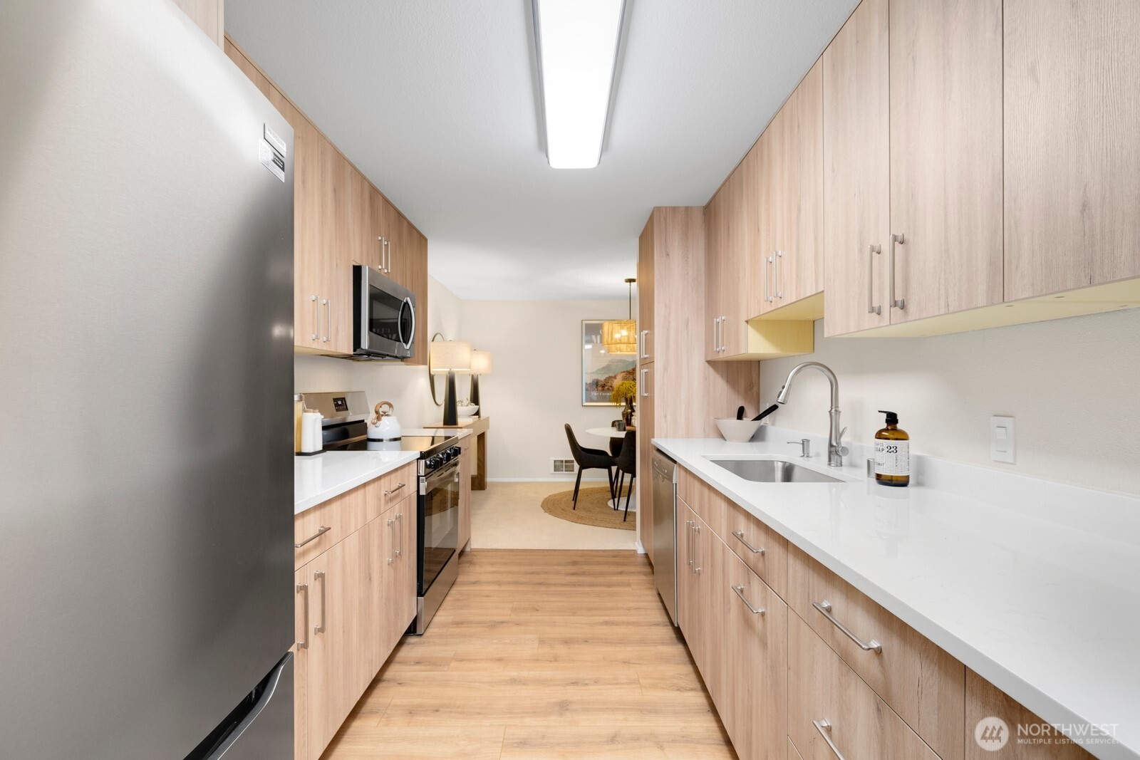 150 Northeast 95th Street, Unit 302 Seattle, WA 98115 - Photo 13 of 28