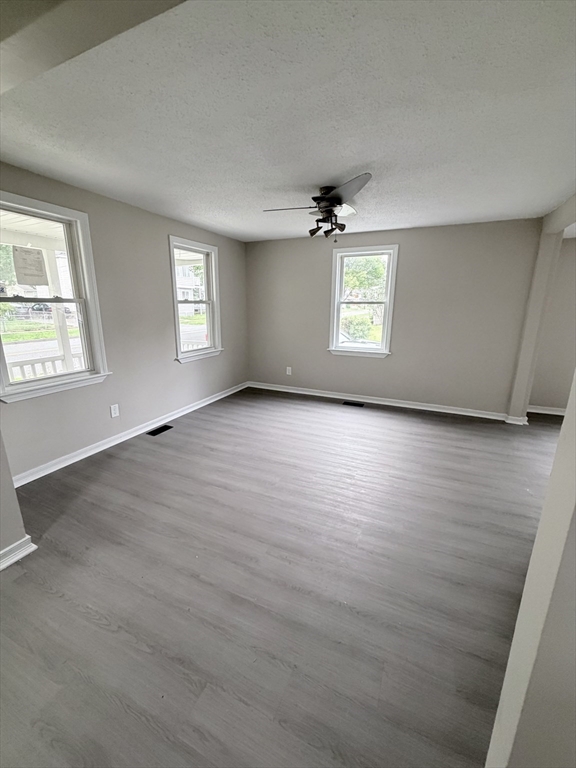 106 Chestnut Street, Unit 106 West Springfield, MA 01089 - Photo 3 of 17
