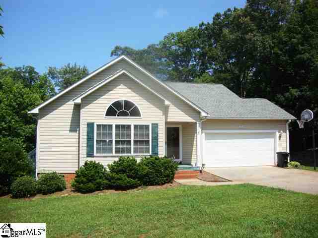 205 Ginko Ridge Pickens, SC 29671 - Photo 1 of 1 Gallery Image 1