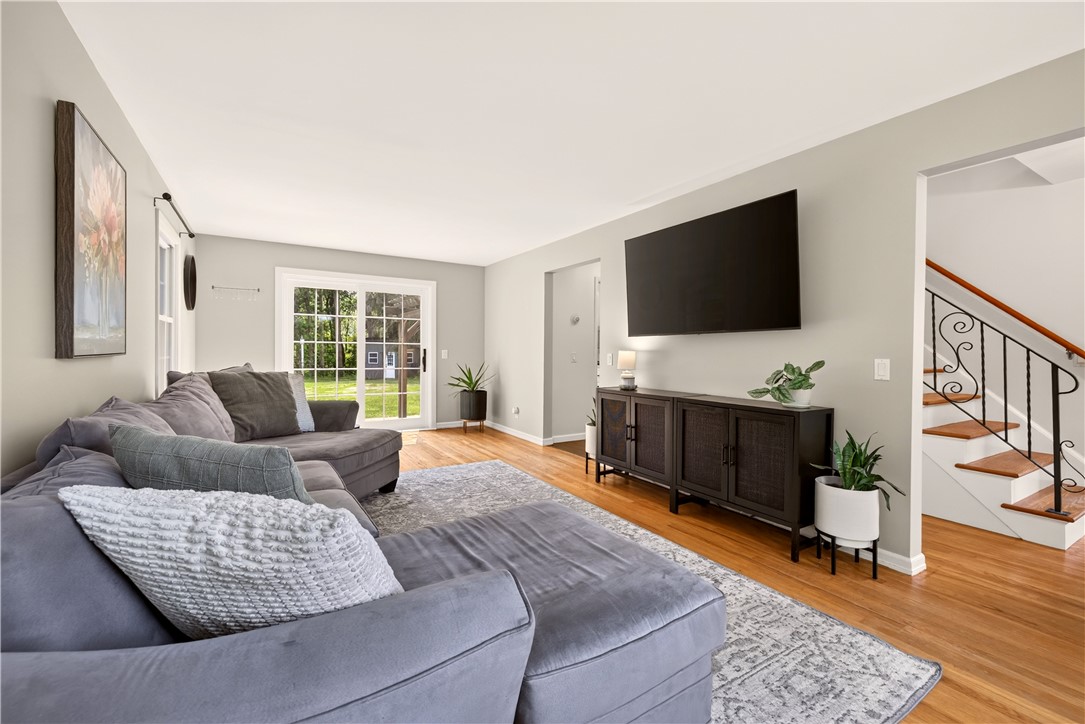 7459 Victor Mendon Road Victor, NY 14564 - Photo 11 of 43 Gallery Image 11