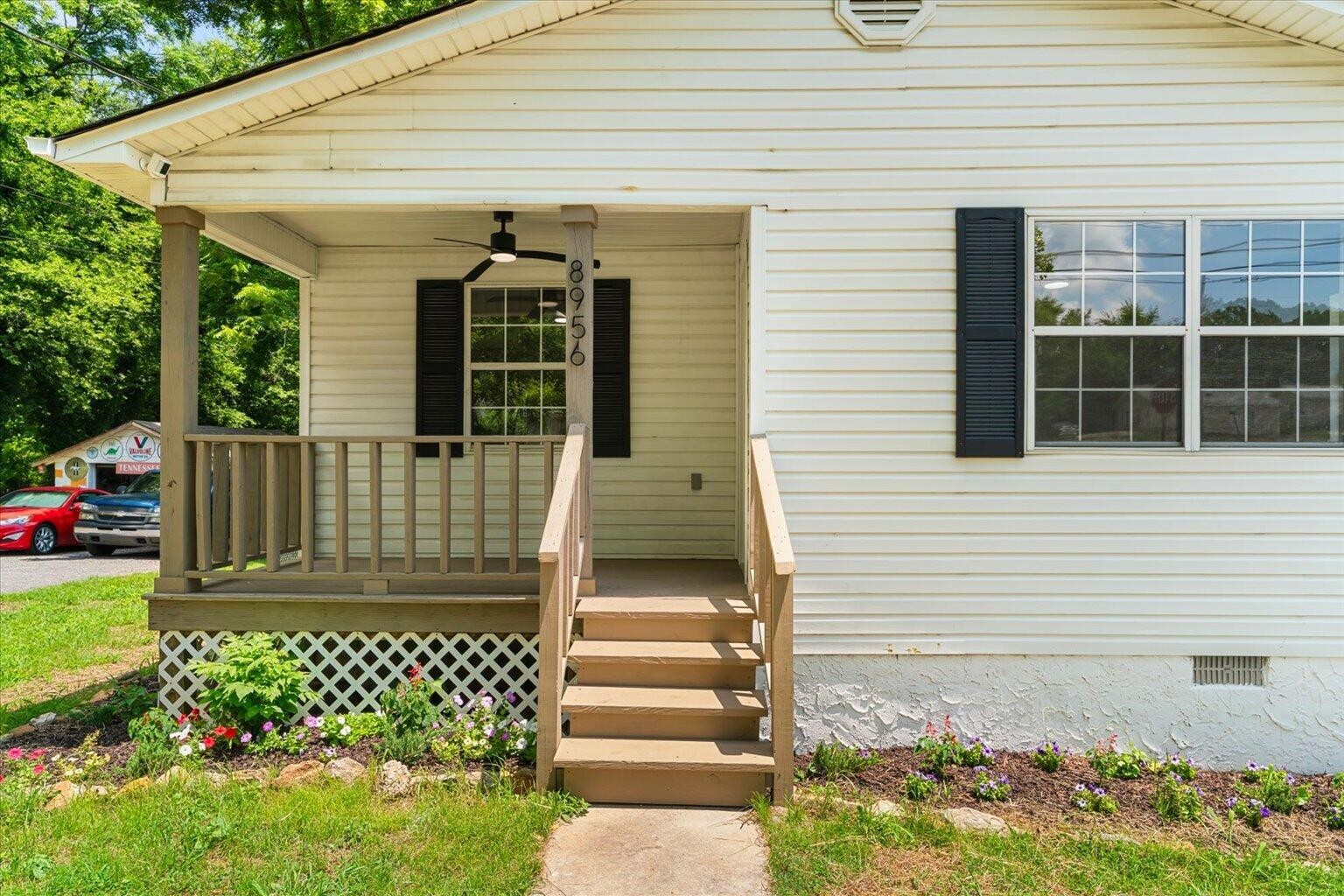 8956 Hiwassee Street Charleston, TN 37310 - Photo 8 of 47