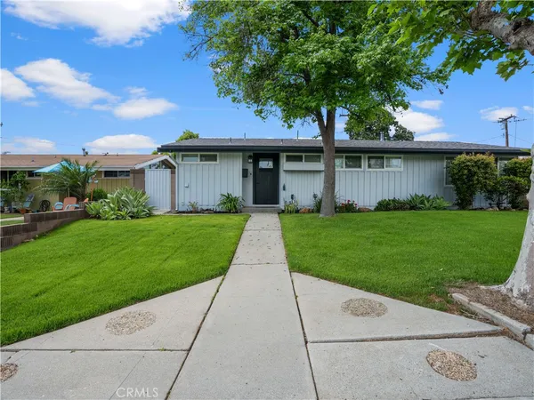 $975,000 | 10813 1st Avenue, Whittier, CA 90603