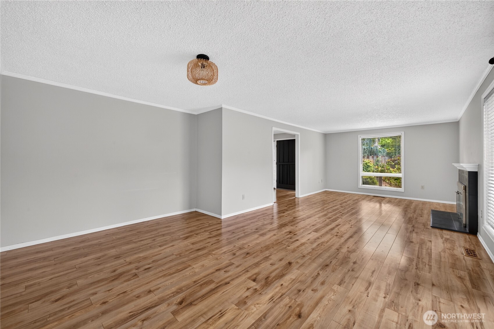 6502 Avondale Road Southwest, Unit 4 Lakewood, WA 98499 - Photo 8 of 34